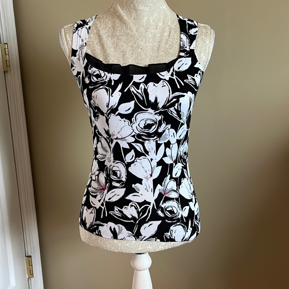 WHBM Rose / Floral Print Cami Knot Top